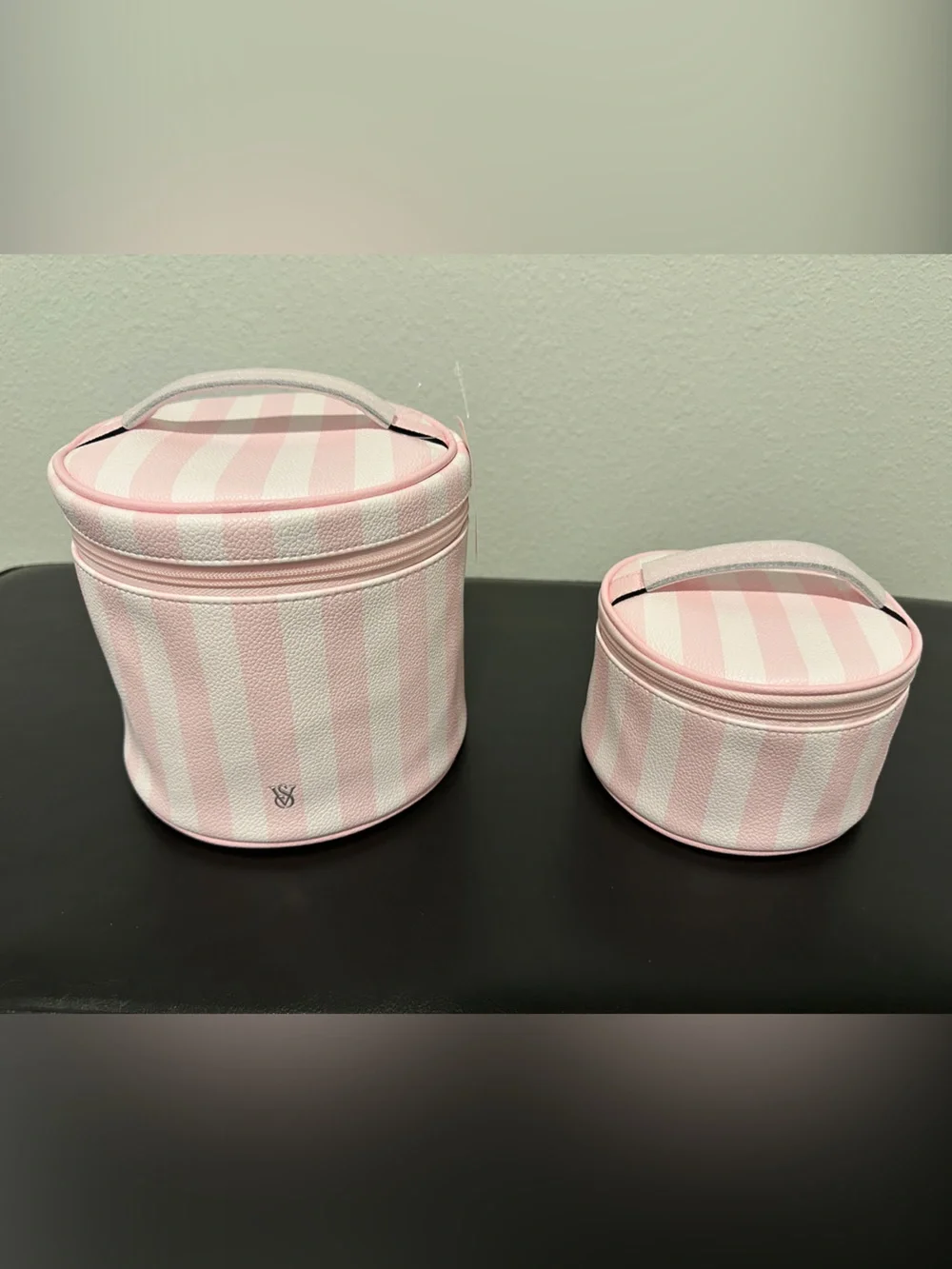 VS Pink Makeup Cases/Bag